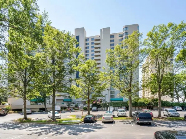 7501 River Rd APT 14A, Newport News, VA 23607