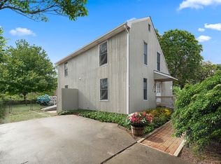 27 Duval Pl, Montauk, NY 11954