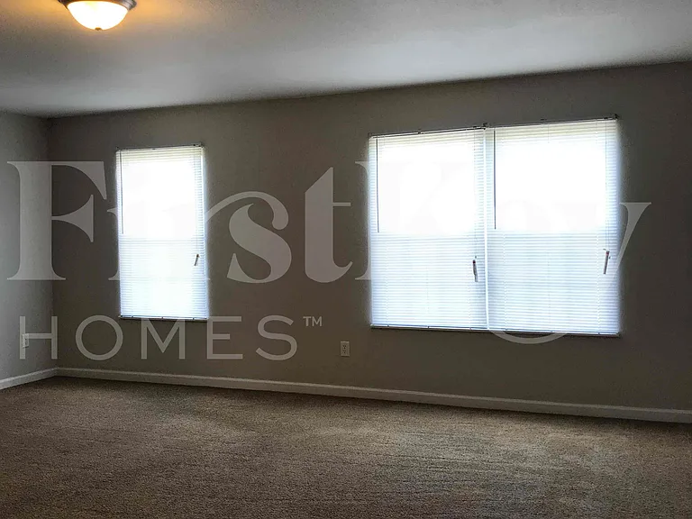 11205 Fall Dr — Photo 11