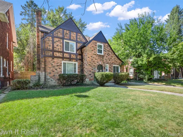 16555 Edinborough Rd, Detroit, MI 48219