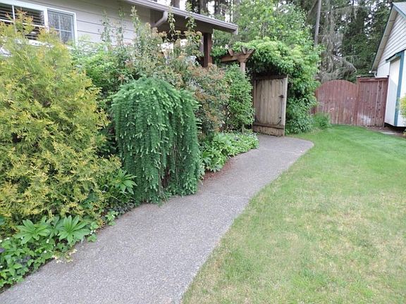 3rd image of 21802 110th Street Ct E