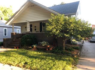 706 7th St, Sheldon, IA 51201