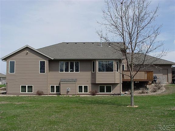 2nd image of 601 Sagehorn Dr