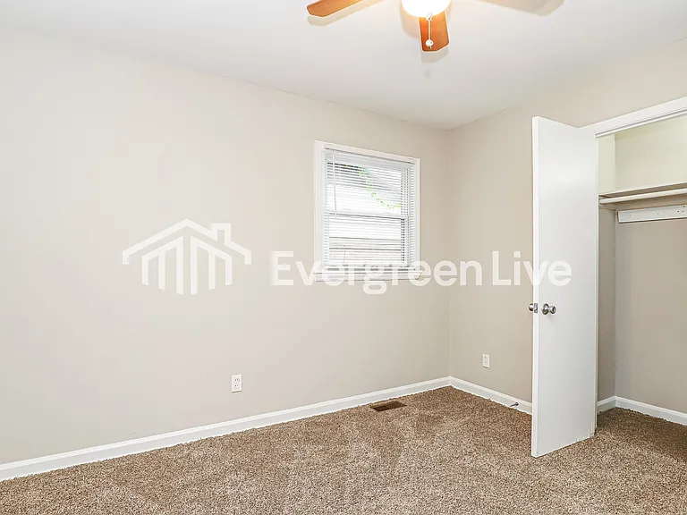 2107 Rosetta Rd — Photo 6
