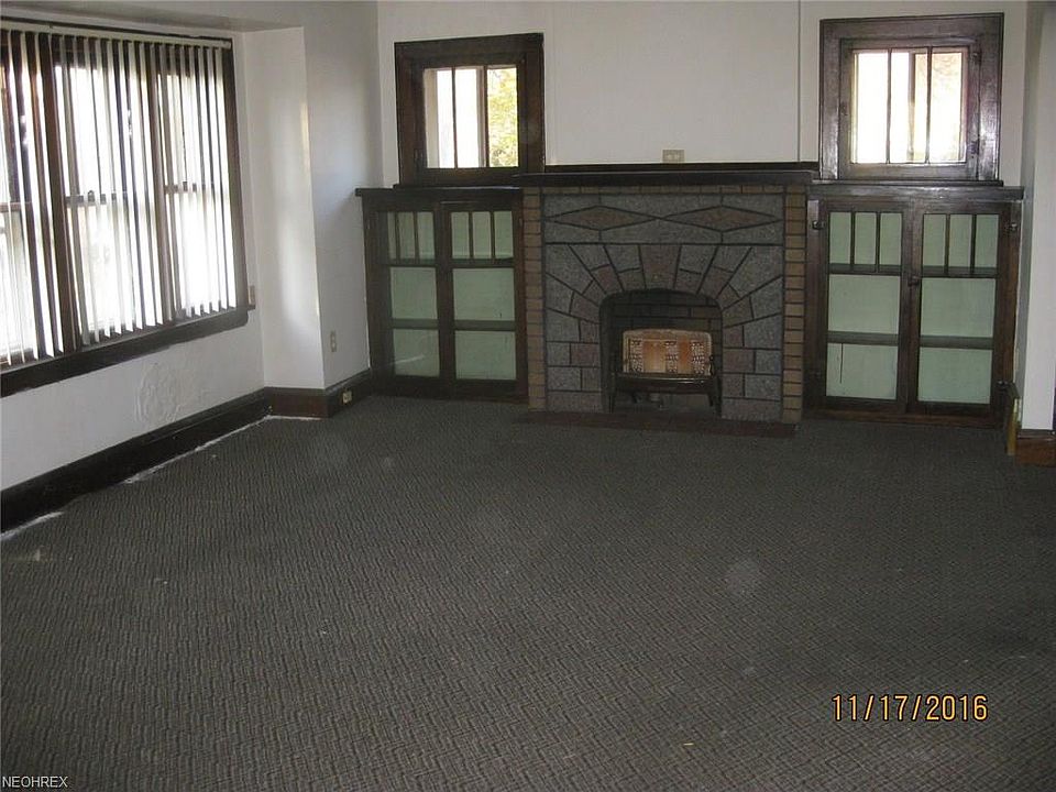 2nd image of 261 Norma Ave