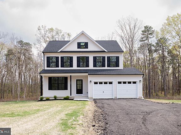 2nd image of 503 Hay Rd