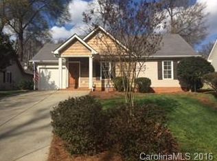 2209 Olde Chantilly Ct, Charlotte, NC 28205