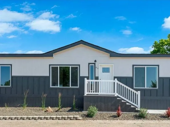 1500 W 7th St #65, Weiser, ID 83672