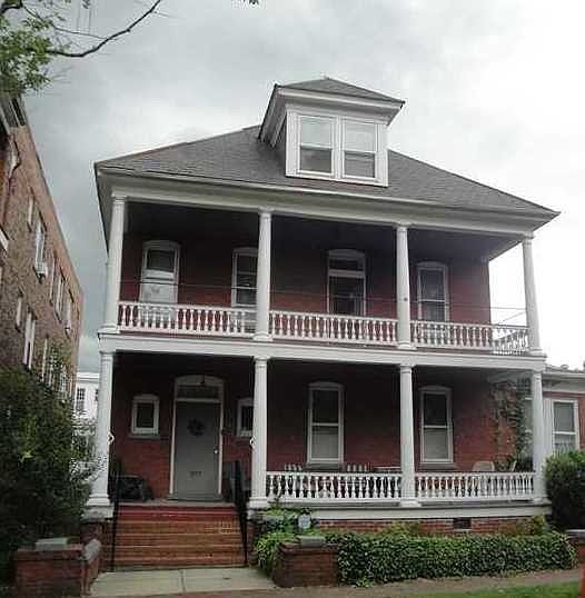 1st image of 511-A Hampton Pl
