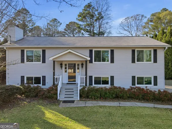 106 Village Ct, Woodstock, GA 30188