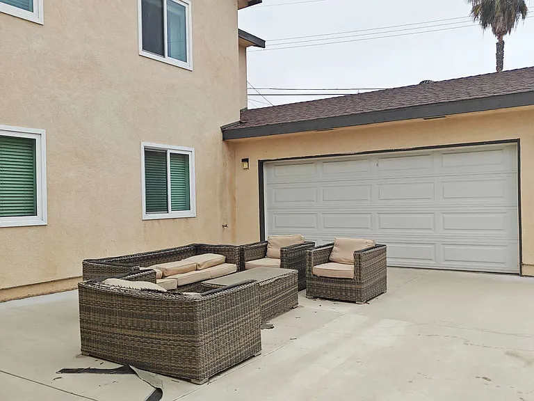 1626 Riverside Dr — Photo 23