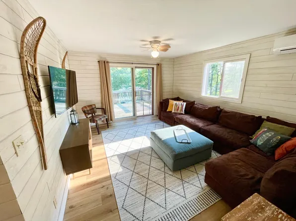11555 Milinda Shores Rd, Crosslake, MN 56442