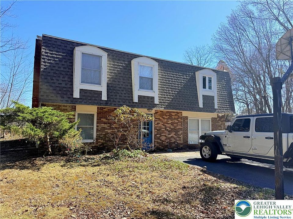 1st image of 17 Heath Ln