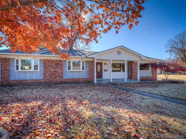 6308 E 56th Pl, Tulsa, OK 74135