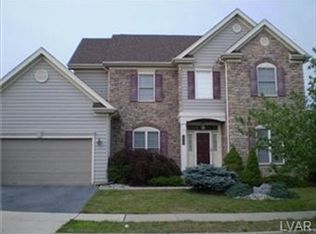 4658 Berwyn Ln, Macungie, PA 18062