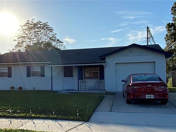 2nd image of 2207 Fleet Cir