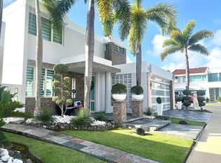 Olympic Court Calle #205-5, Las Piedras, PR 00771