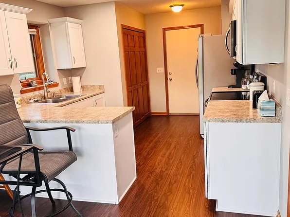 7410 Glen Gelder Cir, Fort Wayne, IN 46804