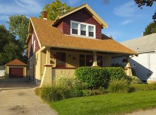 1025 Arianna St NW, Grand Rapids, MI 49504