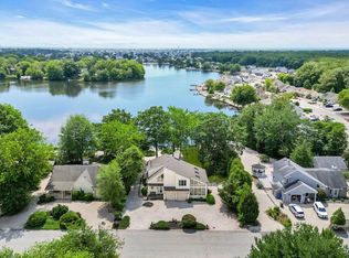 35 Tahoe Ln, Manahawkin, NJ 08050