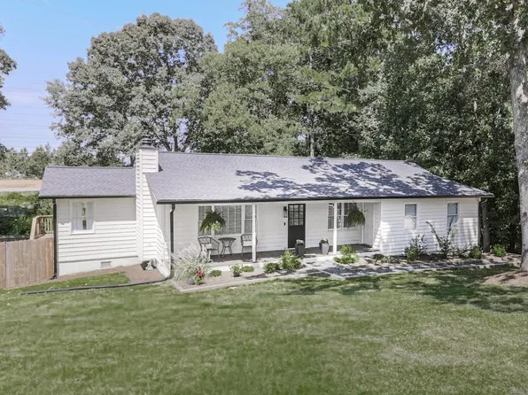 616 Victoria Ln, Woodstock, GA 30189