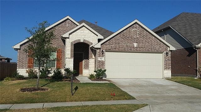 1st image of 912 Silvermoon Dr