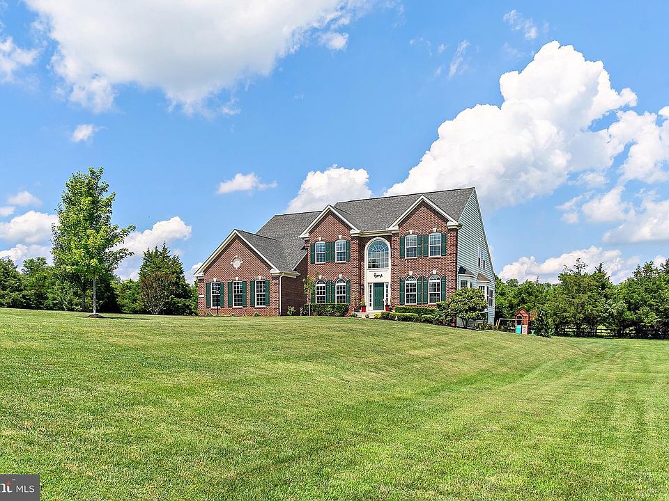 1st image of 7488 Edington Dr