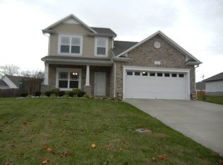 1024 Hummingbird Ln, Spring Hill, TN 37174