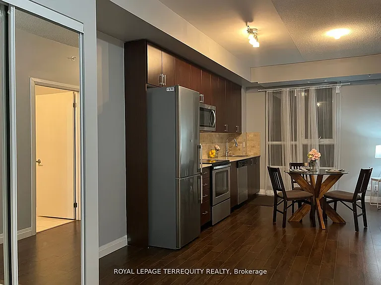 22 E Haven Dr #1011 — Photo 5