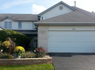 8835 Bluebird Dr, Tinley Park, IL 60487