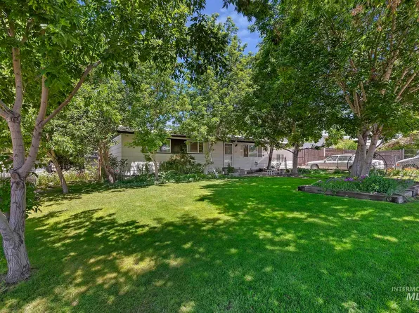 218 7th Ave S, Buhl, ID 83316