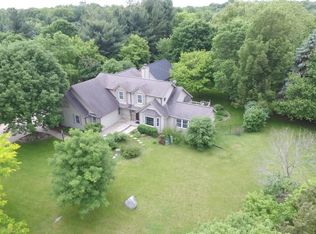 423 Wakefield Downs, Wales, WI 53183