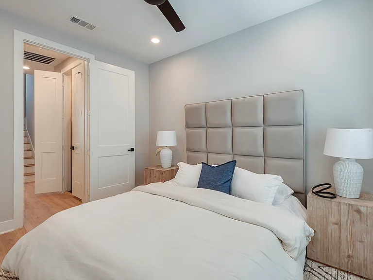 1423 N Carroll Townhomes — Photo 20