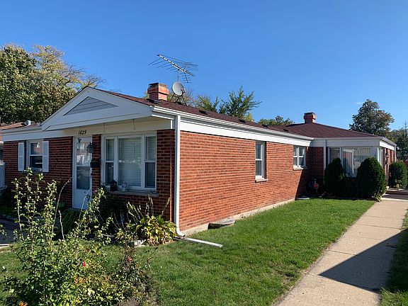 2nd image of 1629 Howard Ave