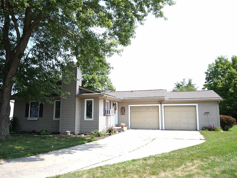 1st image of 18 Topaz Dr