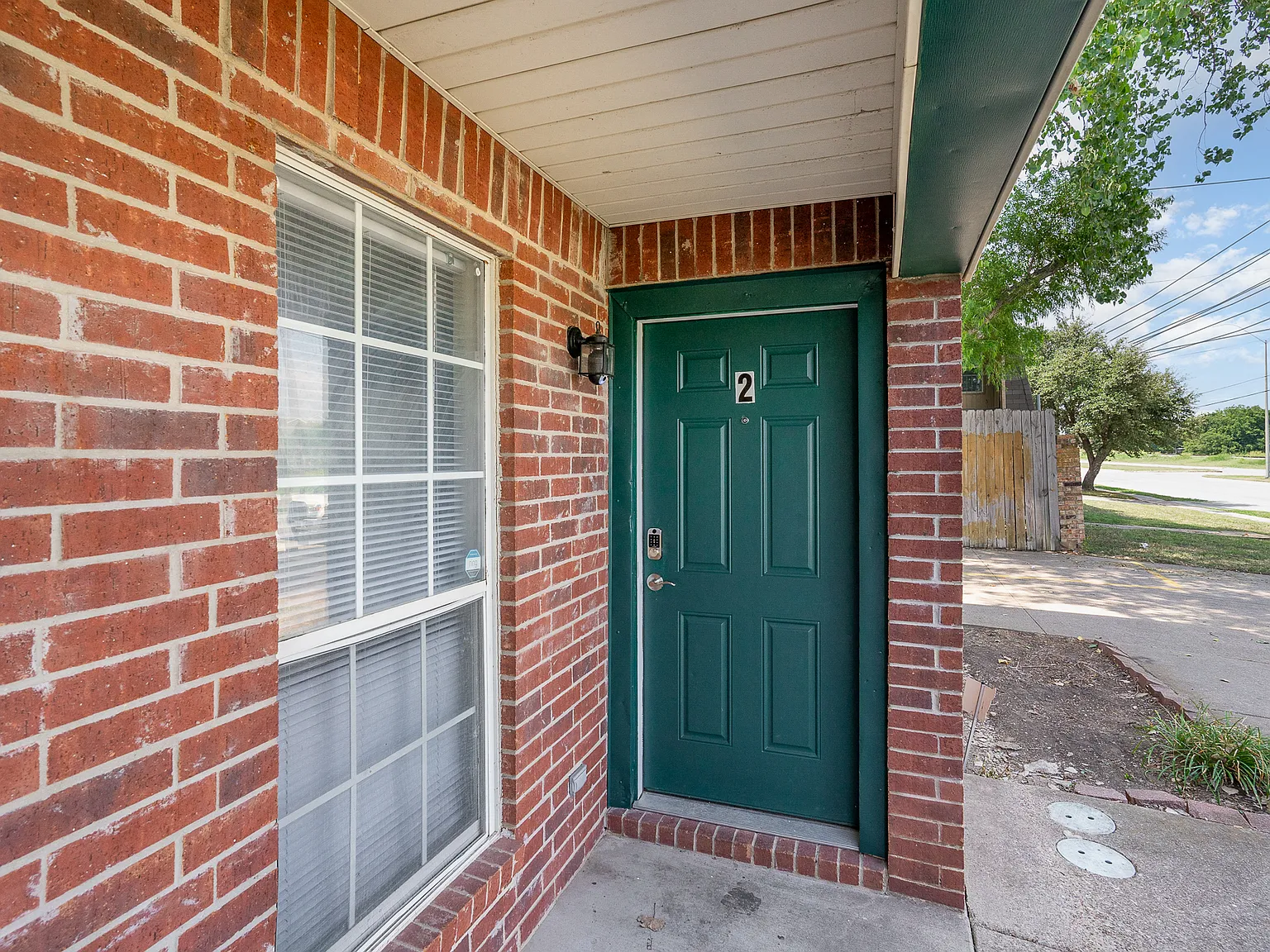 4 bed, 1000 sqft, $750 — Photo 4