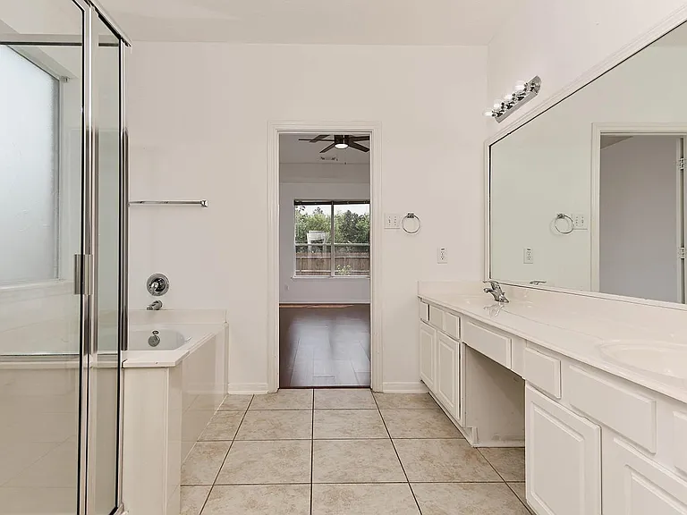 46 S April Mist Cir — Photo 18