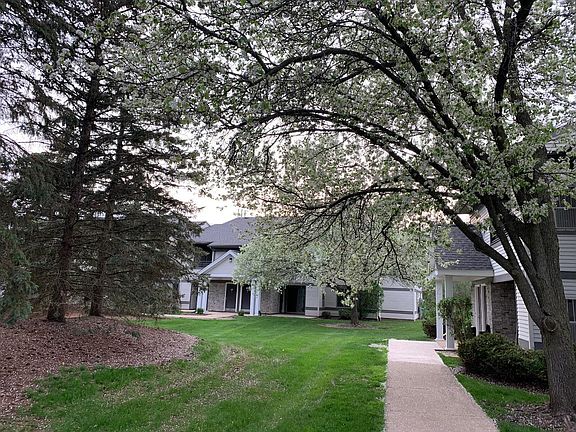 5th image of 3035 Whisperwood Dr APT 348