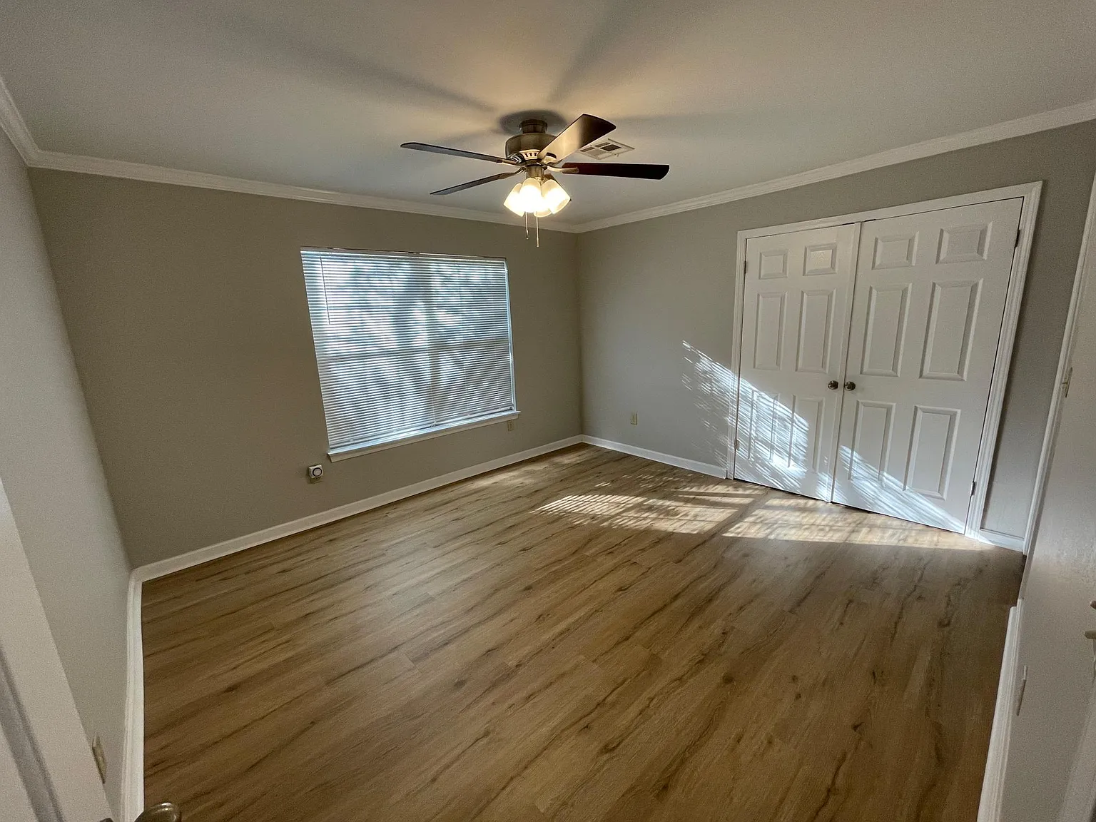 2 bed, 1294 sqft, $1,400 — Photo 3