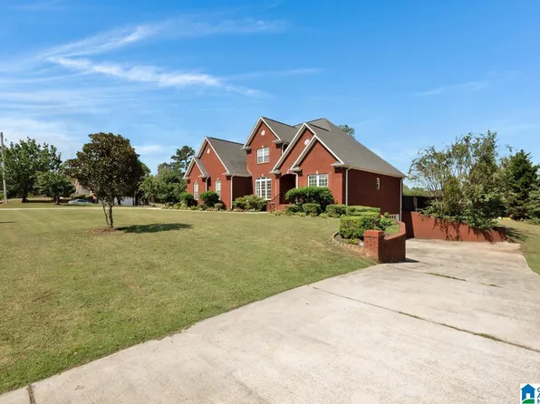 610 Magnolia Cir, Warrior, AL 35180