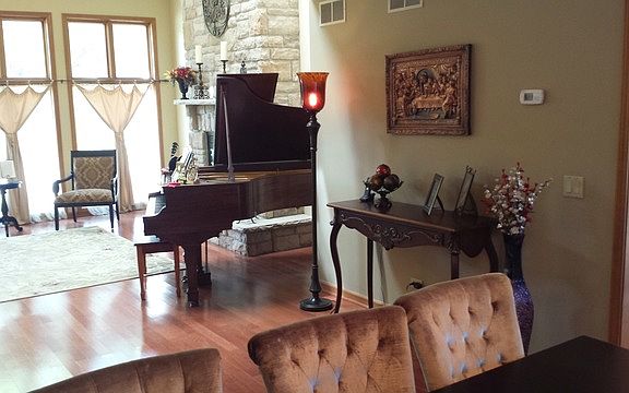4th image of 1214 Golf View Dr
