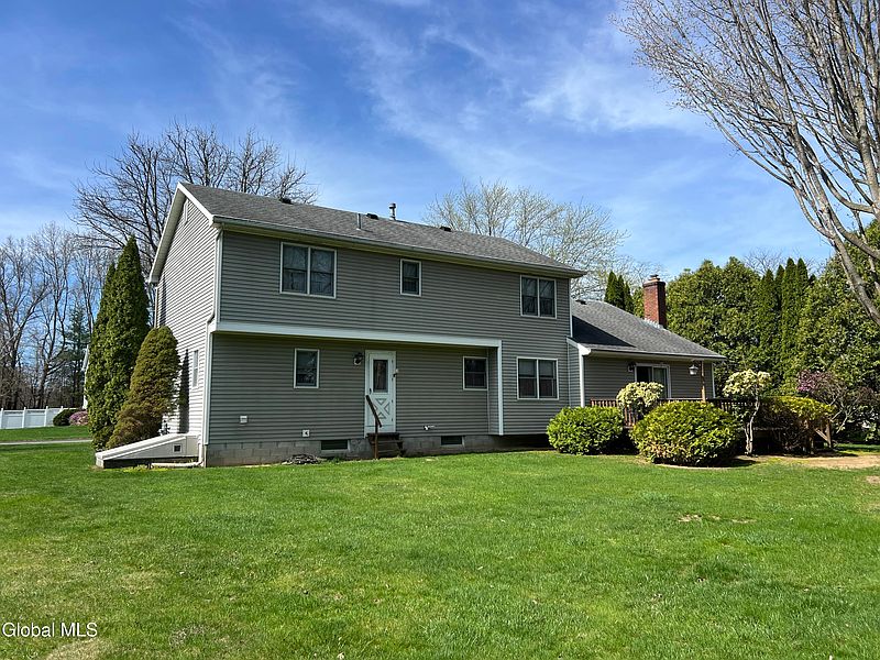 4th image of 4111 Stonefield Way