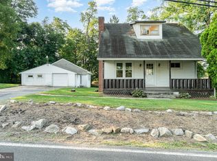 921 Park Pl, Mechanicsburg, PA 17055