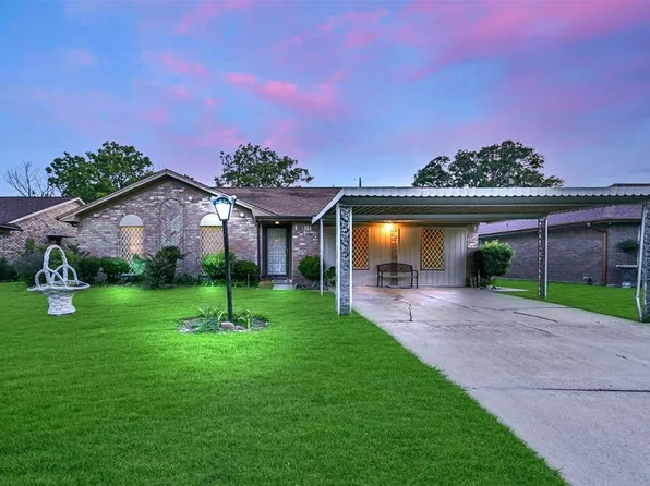5305 Lorraine Drive, Baytown, TX 77521