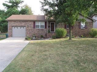 120 Windmere Dr, Paducah, KY 42001