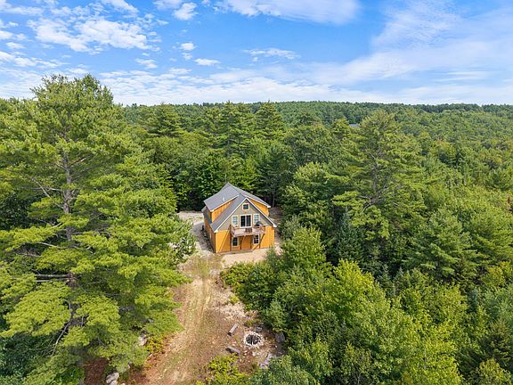 2nd image of 59 Moose Hill Road