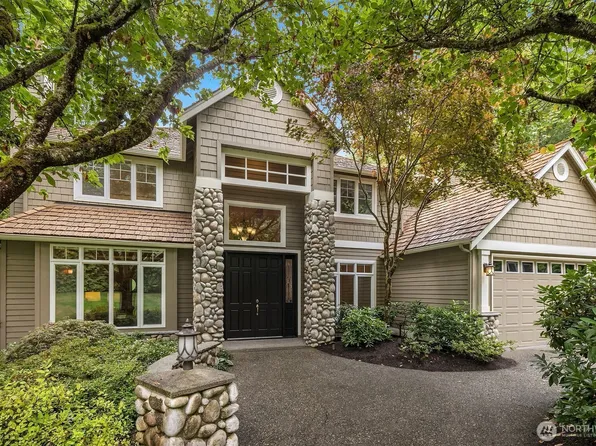 8425 213th Place NE, Redmond, WA 98053