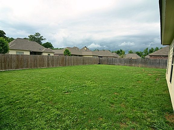2nd image of 14079 West Creek