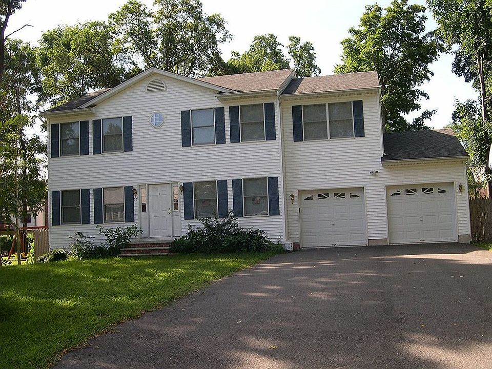 Front View (Summer)