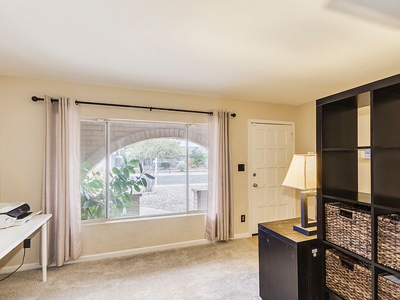 3rd image of 3021 E Dahlia Dr